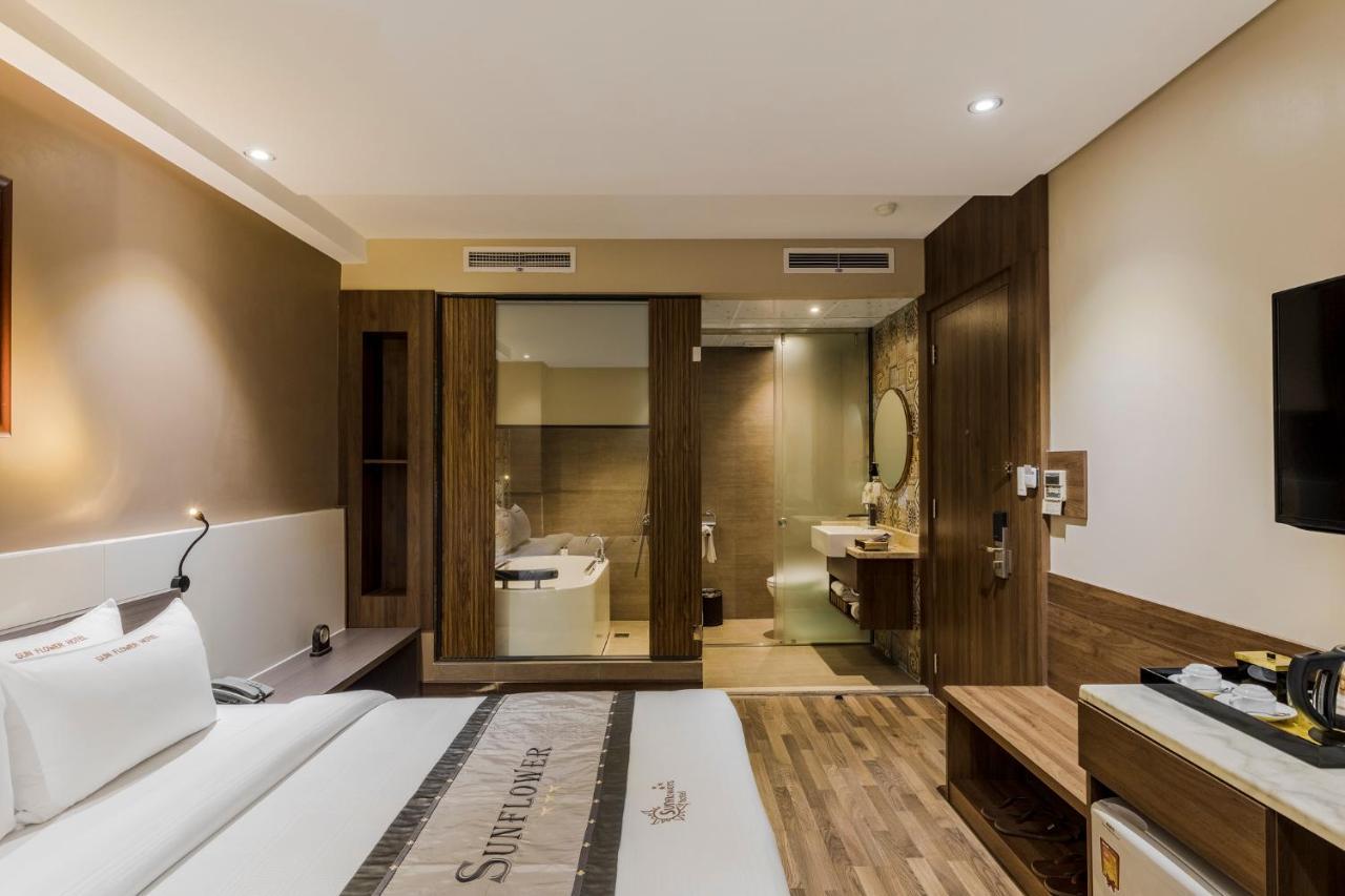 Sunflower Luxury Hotel ホーチミン市 エクステリア 写真