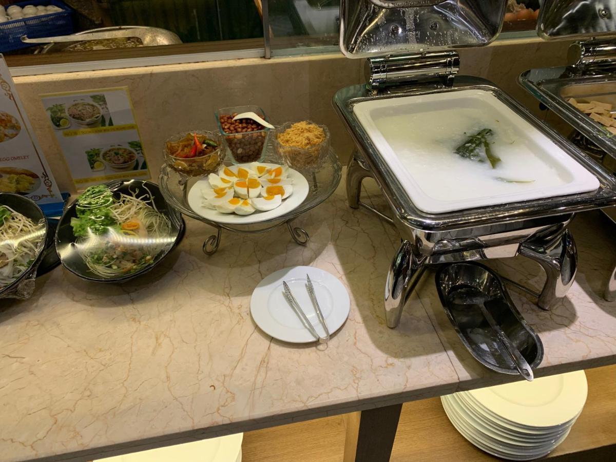 Sunflower Luxury Hotel ホーチミン市 エクステリア 写真