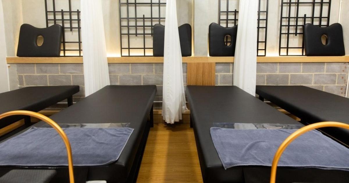 Sunflower Luxury Hotel ホーチミン市 エクステリア 写真
